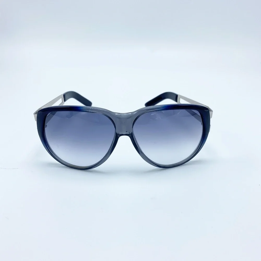 Chloe 🕶️ Blue Gray Gradient Ombre Oversized Sunglasses w/ Silver Hardware